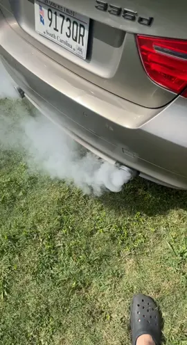 Looks like it’s time for a new car. White smoke is NOT something we like. #bmw335d #diesel ##defdelete##fyp##easyfix##cartok