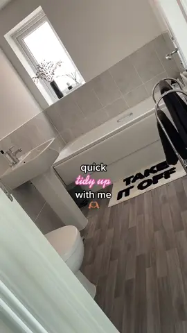 quick morning tidy up with me ☁️🤍 #tidyuptime #tidyupwithme #foryoupage #fyp #foryou 