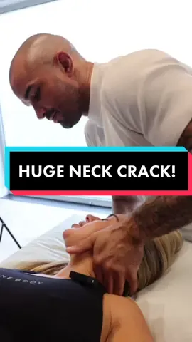 A neck manipulation delivered in a treatment session at One Body LDN. The release and pain relief that clients get from these techniques really is a joy to see. Have you ever experienced one? Follow our top rated London physio clinic for more scenes like these 😁 #asmr #neckcrack #backcrack #physiotherapy #chiropractic #adjustment #physiotherapylondon 