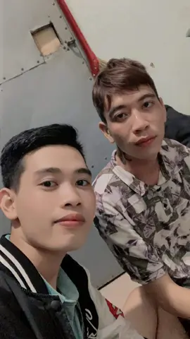 lâu rồi mới găp thần em làm 1 tấm