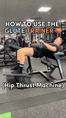 Should call it the “ive got 6 chins machine” with the faces i was pulling, who said hard work looked pretty😂 #glutetraining #glutetrainer #glutesworkout #growthatbum #howtogetabum #glutes #personaltrainersouthampton #ptsouthampton 