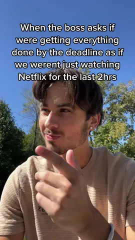 Were doing everything we possibly can😂  #fyp#adulting #work#workvibes#boss#relatable#joke#millennial#netflix 