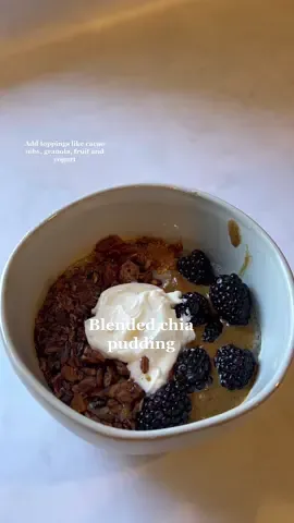 Ur sign to blend ur chia pudding 🤤 #blendedchiapudding #blendedchiaseeds #chiapuddingbreakfast #simplebreakfast 