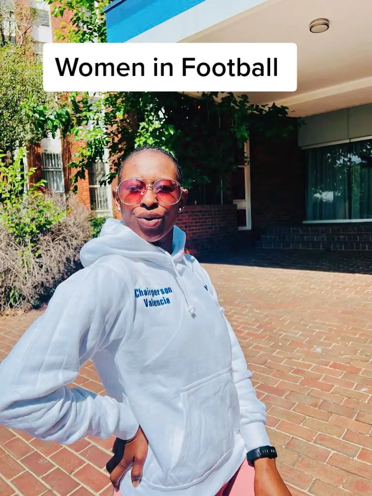 #discoverme #chairwoman #footballtiktok #soccergirl #Soccer  #womeninfootball @kwa_mammkhize...3 @Shauwn Mkhize 