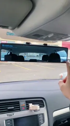 Esse retrovisor panorâmico pode aumentar seu campo de visão em 2 vezes, lhe mostrando toda a área do vidro traseiro e as janelas do passageiro! ( panoramic mirror ) #espelho #carro #transito #foryou 