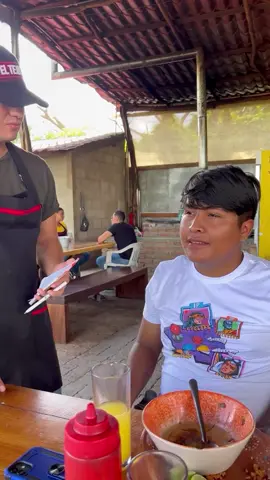 jajaja 🤣 obligado a hacer historias el gran #kira #soytuseguidor #broma #mexico🇲🇽 #restaurant 