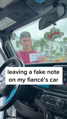 the way he was looking ALL around his car😂💀 #couplecomedy #prank #boyfriend #funny #couple #couplegoals 
