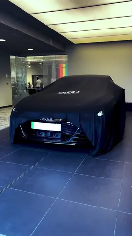 Stunning e-tron GT 🖤🖤 #audietrongt #etrongt #etron #audietron #fyp #foryou #foryoupage 