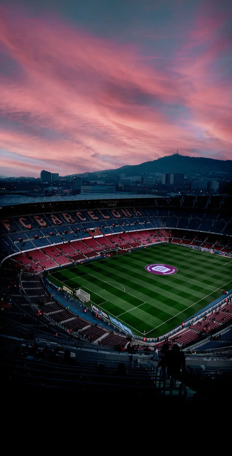 iOS16 Wallpaper, Stadium Edition 🏟️⚽️ #football #wallpaper #stadium #campnou #bernabeu #foryou #perte #viralvideo 