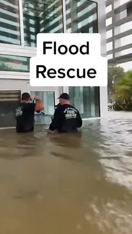 Thank you, first responders. Naples Fire-Rescue rescued a person as Hurricane Ian moved through Florida. They are asking people who are riding out the storm to stay home for their own safety. There is now a curfew in effect in Naples. @NaplesFireRescue #hurricane #hurricaneian #flooding #flood #firstresponders #thankyoufirstresponders #florida #naples #rescue 