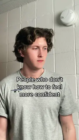 Follow to improve your confidence! #fyp #confidence #bodylanguge #introvert 