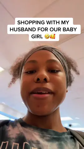 🤣🤣🤣 idk why he hates shopping so much. #fyp #couples #funny #marriedtiktok #pregnancy #xandnae 