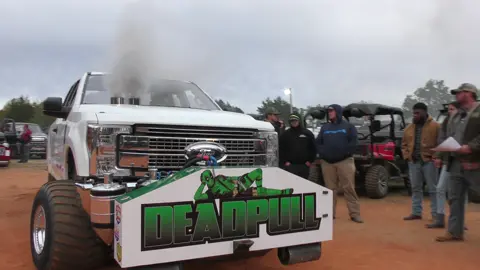 Super Stock Diesel Pulling Truck DEADPULL