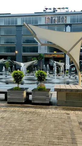 Excellent new commercial area with world class standards DHA Phase 6 Lahore. Ample parking , green spaces and nice views.Best Place  For Your office. Office Spaces available for Rent Contact For More info  03007967766 #dharaya #dhalahore #commercial #officespace 