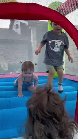 Cousins had so much fun in the bounce house!!  @stephaniewhitwort7 #bouncehouse #EndlessJourney #MadeWithKeurigContest #samsclubmusthaves #samsclubfinds2022 #cousingoals #weeee #slidefun #toddlersoftiktok #cousinslikebesties 