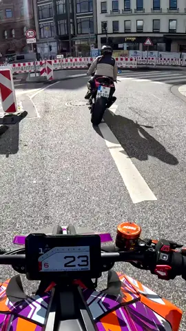 Typischer Tag auf dem Motorrad mit meiner Freundin 😅✌🏼 @Anica 
