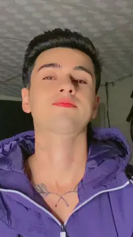 Gururu yıkıpta gel diyemedim ..🥀
