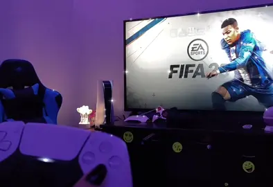 Let's goo 🔥💜 #ps5 #gamer #GamerGirl #fifa23  #🇩🇿 #dz #animedz #fortnitedz #fyp #gamerdz #gtadz #lg 