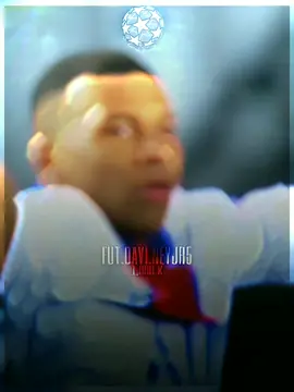 oque é nosso nois toma na marra.....#Anime #foryourpage#kyliammbappe  #psg #mbappe #foryou #foryoupage 