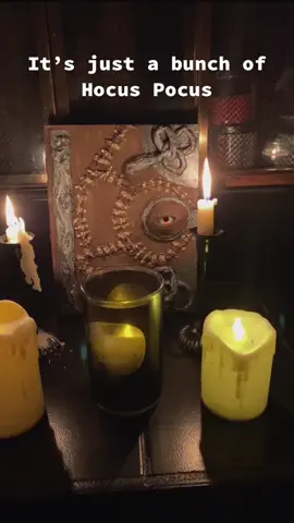 #hocuspocus #hocuspocus2 #sandersonsisters #halloween #colorparty #diywithblock #DIY #watchparty #blackflamingcandle 