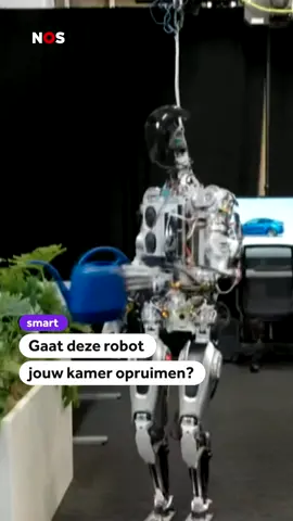 Nu maar hopen dat de robot hackproof is.🤖 #robot #lui #NOSstories 