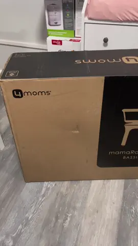 Unboxing the 4moms bassinet at 37 weeks pregnant✨let me know your experience. First time using it as a 3rd time mom. #4momsbassinet#nesting#bassinet#babygirl#37weekspregnant 
