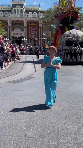 Wendy in the Festival of Fantasy parade. The walking characters are tough to record because they never stop. And, they give most of the attention to children which is expected and right. #disneyworld #disney #mainstreetusa #wdw #festivaloffantasyparade #peterpan #wendydarling 