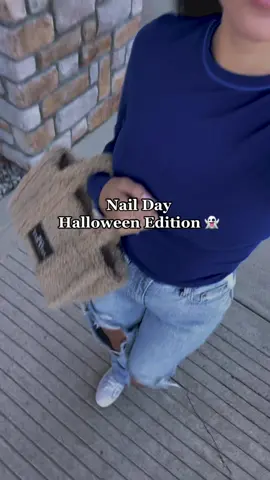 🕷️👻🖤. #EndlessJourney #fyp #fypシ #nails #nailday #halloween #halloweennailart #foryou #halloweennails #foryou #fall #fallfashion 