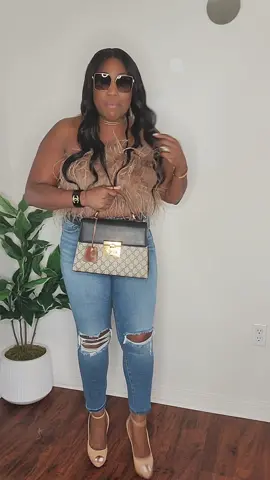 Birthday loading.....Headed out to lunch #andGO #birthdaygirl #birthdayoutfit #fitcheckfashion  #birthdayoutfitcheck 