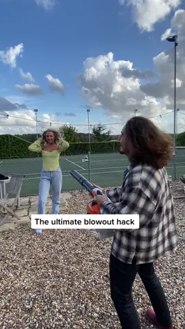 The Ultimate Blowout Hack #fyp #hairstyle #blowout #dysonairwrap 