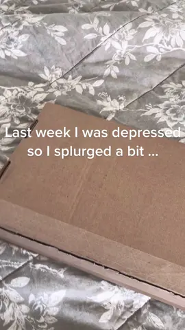 #unboxing #asmr #asmrunboxing #fyp #fashion #ssense #nodress 