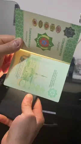 İçindeki çip bn pasapordy tapyp bolyarmy #paspart #türkmenpasaport #türkmenistan🇹🇲 ##mary#ahal#aşgabat#daşoguz #balkan#Türkmenkafe#türkmenkargo 
