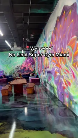 Amor a primera vista😍😍😍 . . . .  #wynwood #gym #miamigems #gymgirl #gymlover #gumnasio 
