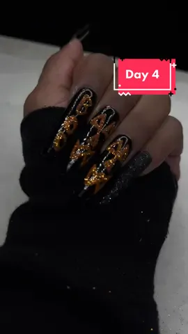 #DisneyParksVoices #OverwatchMe #andGO #foryoupage ##fyp##nailtech##lashtech##fypシ##Halloween2022##spookyseason##halloweennails2022##halloweennails##halloweennailart##nailideas2022##spookynails👻🎃##spookynails##fy##nailchallenge##viral##trending