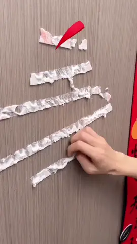 How to remove the tape trace 😭😭 #tape #nanotape #adhesivetape #traceless #tracelesstape #strongtape #homegoods #useful #usefullifetips #foryou #fyp #tiktokmalaysia 