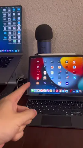 FaceID for the Mac anyone? #faceid #macbook #ipad #igageit #techtok 