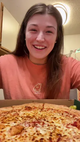 the world has sent me the gift of covid again, so I sent myself the gift of pizza #papajohns #pizza #pizzareview #review #cheesepizza #isolation #quarantine #covid #covid19 #fyp #tastetest #dinner #foodreview #food #Foodie #pizzatiktok @Papa Johns 