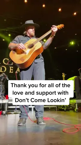 spot the @Michael Ray #dontcomelookin #dontcomelookinlive #countrymusic