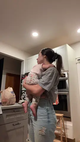 baby hugs are the best hugs omfg