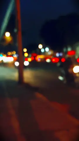 Night walk 🌃 #film #astetic #asthetic #night #nightfilm #city #lights #blur 