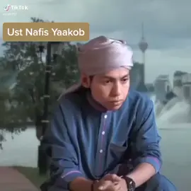 Ust Nafis Yaakob pernah viral 1 ketika dahulu(2014)..memang merdu suara beliau.. #ustaznafisyaakob #suraharrahman #fypviraltiktok🖤シ゚☆♡ #fypシ゚viral #tiktokmalaysia #tiktokindonesia 