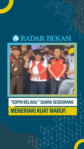 Salah satu tersangka kasus pembunuhan berencana Brigadir J, Kuat Maruf hari ini ditampilkan ke hadapan awak media oleh Kejaksaan Agung (Kejagung).