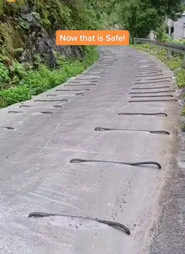 Look at his!😳 #civilengineering #engineering #construction #civilengineering  #road 