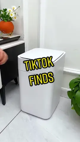 You need a sensor trash can that automatically packs trash #amazon  #amazonfinds  #amazonmusicjinglebelltok  #amazonmusthaves  #amazonprime  #amazonfavorites #amazonfashion  #amazonas  #amazonprimevideo  #amazonhaul  #amazonfinds2022  #amazongadgets  #amazongadget #tiktok #tiktokfinds #typ #typing #wipo #founditonamazon #foundation #foryou #fypシ #fourpeopeo #fourpeople 