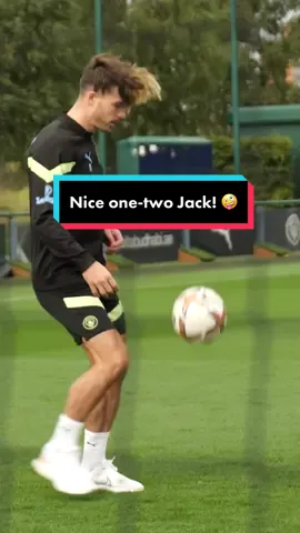 Nice one-two @Jack Grealish! 🤪 #mancity #manchestercity #grealish #jackgrealish #football 