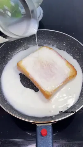 Have you tried this viral recipe? 😱😂 #breadpancake #foodiegirl120 #foryou #tiktokfood #FoodLover #viralrecipe #foryoupage #fyp #fypシ 