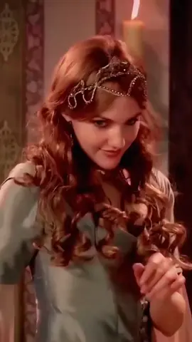 Suleiman Threw Purple Handkerchief To Hurrem | Mera Sultan What'sapp Status 🌹#foryou #foryoupage #viralvideo 😘#viraltiktok #standwithkashmir 💯 #merasultan001 #malikmubashirabbas4404fam 
