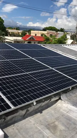 Costo del proyecto 5.5Kw, en US$ 5,225 Dollar. Retorno de inversión en 3.6 Años 🍃☀️  #republicadominicana #panelessolares #medioambiente #rentabilidad 
