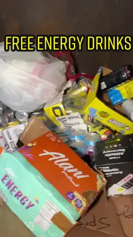 They are not even expired!! #dumpsterdiving #dumpsterdive #dumpsterdivers #jackpot #food #energydrinks #energydrink #dumpster #dumpsterfinds 