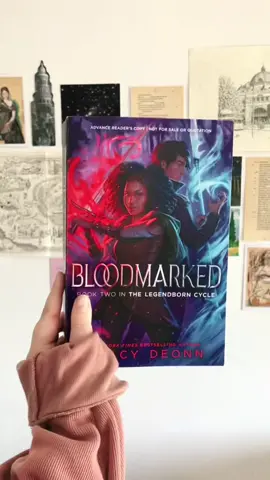 I will never be over this series, I can’t wait for the final copy in November! #bloodmarked #legendborn #caityreads #yareads #yabooks #books #bookish #yafantasy #cosy #cozy #cosyreads #cozyreads 